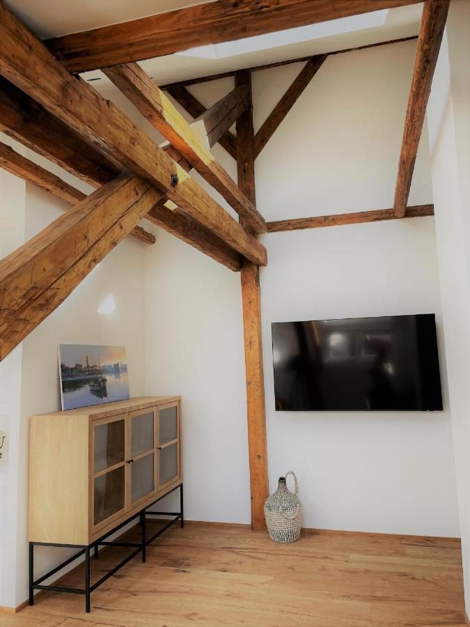 Split Rooftop Loft Экстерьер фото